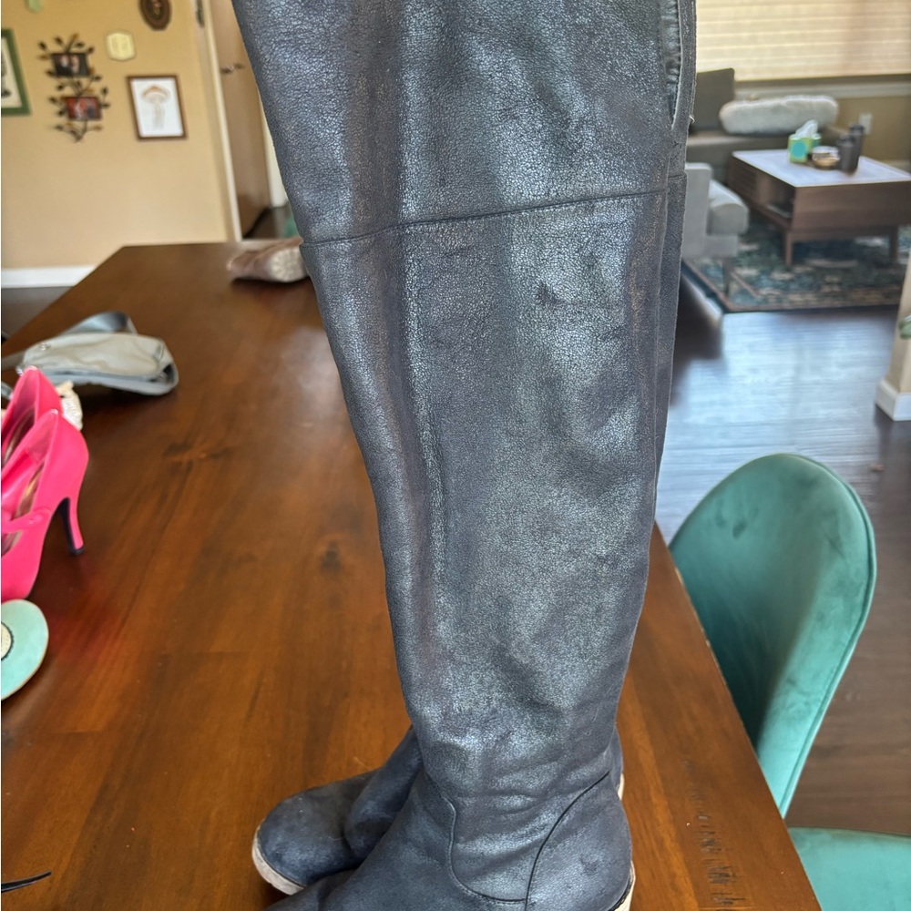 Black Over-the-Knee Boots